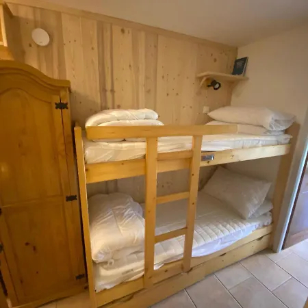 Cosy Avec Balcon, Wifi Et Parking à - Fr-1-693-45 * Châtel