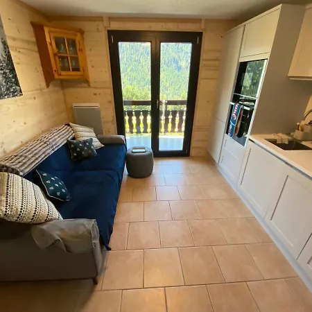 Cosy Avec Balcon, Wifi Et Parking à - Fr-1-693-45 Appartamento